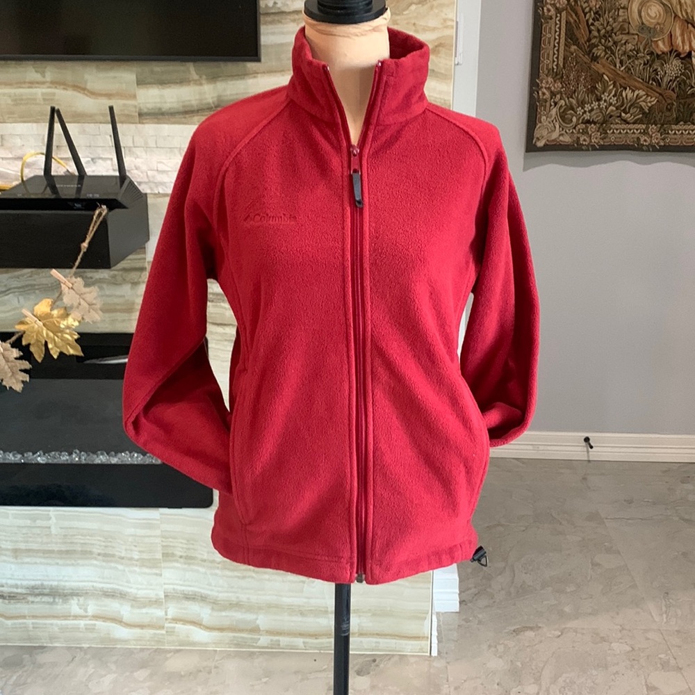 Columbia Sportswear Company Red Full Zip Hoodie. Size S (968)